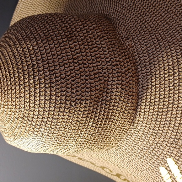 Sun hat - Picture 8 of 9